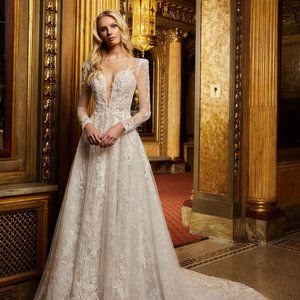 Roxana by Calla Blanche 🤍👰🏼‍♀️ SIZE 12